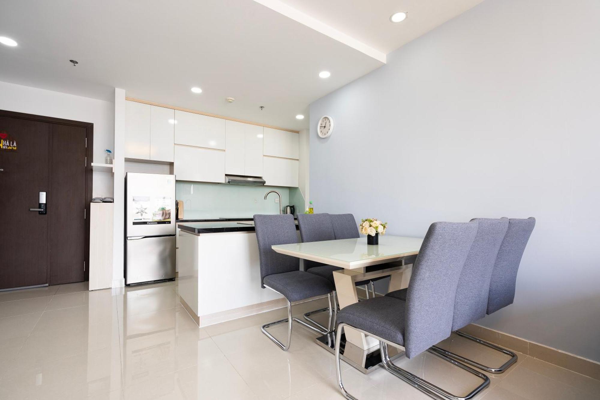 Henry Home - Rivergate Хошимін Екстер'єр фото