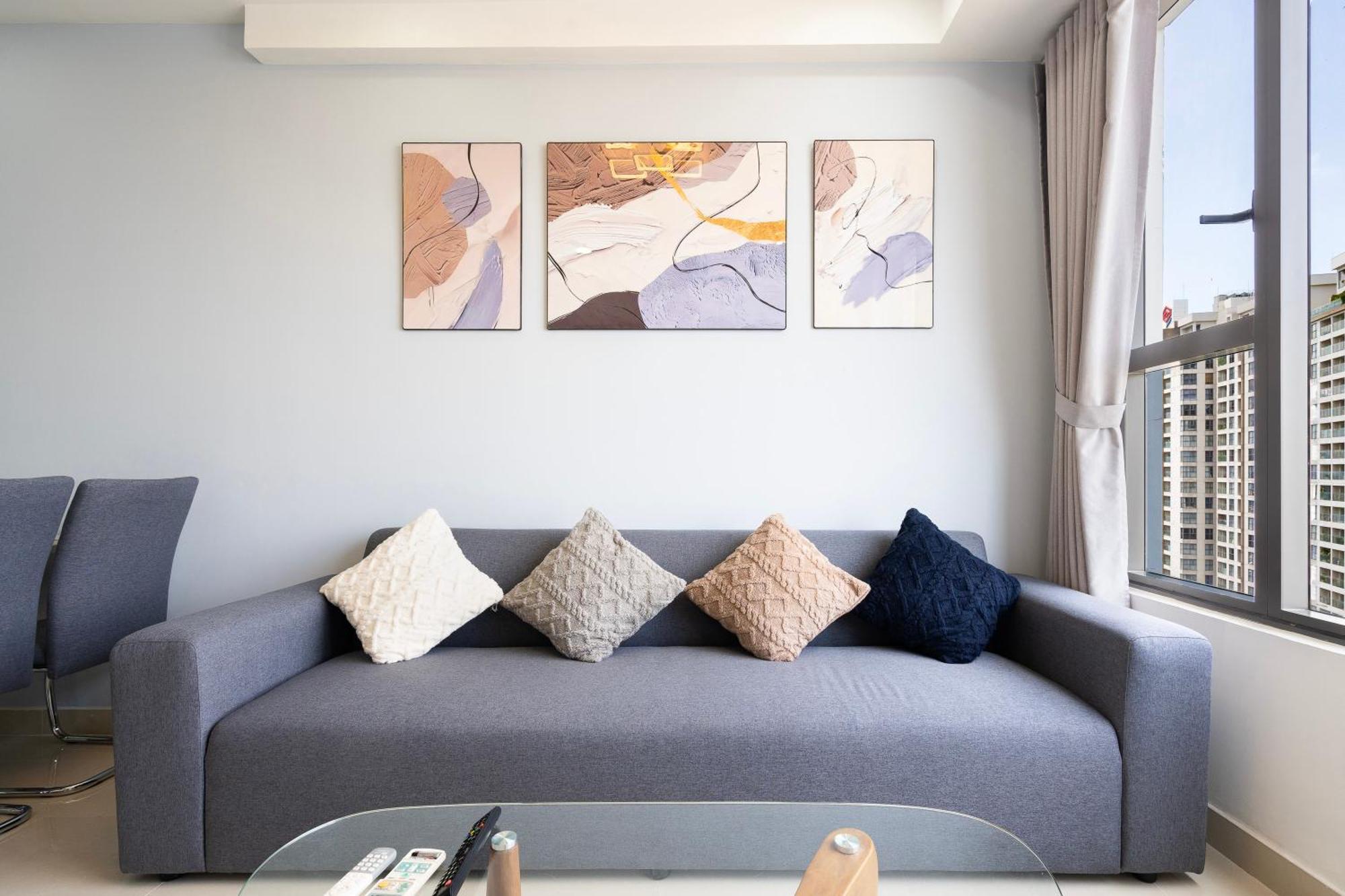 Henry Home - Rivergate Хошимін Екстер'єр фото