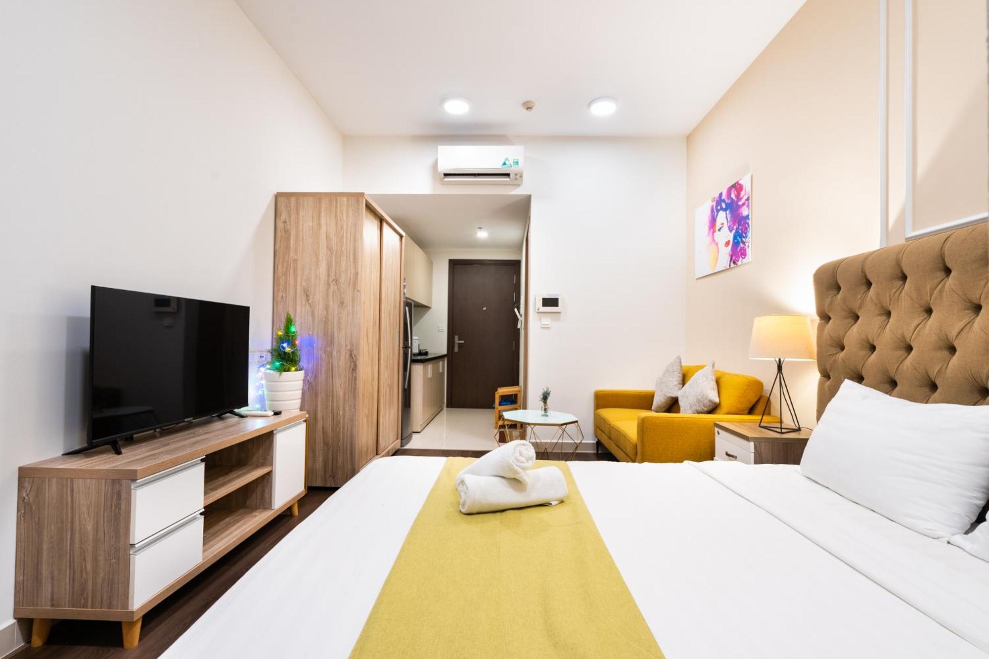 Henry Home - Rivergate Хошимін Екстер'єр фото
